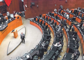 Quieren reelegirse 66% de senadores
