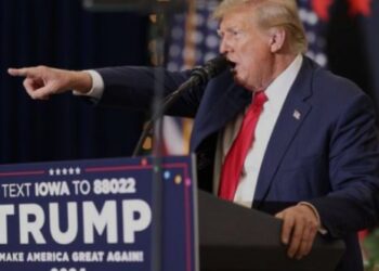 Solicitan invalidar la candidatura de Trump para las primarias republicanas