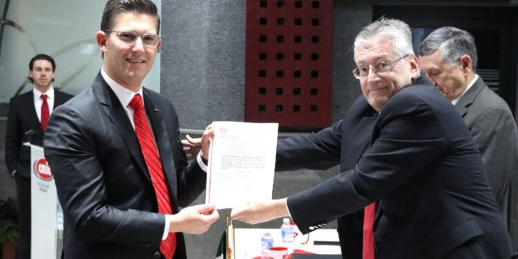 Eligen a Adrián Camou Loera como presidente de CMIC Sonora