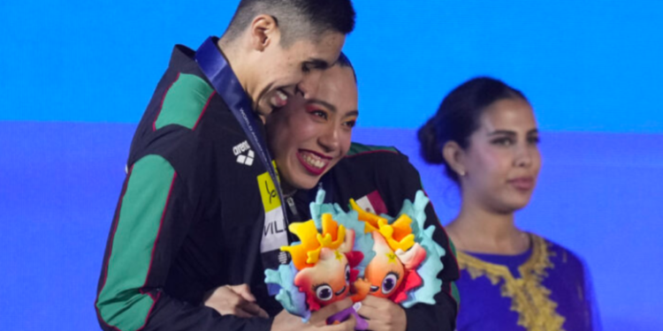 Ganan Mexicanos  medalla de bronce en natación artística