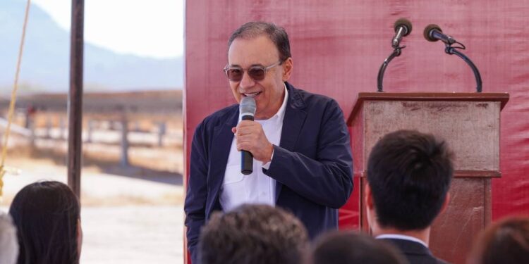 Inaugura Gobernador Durazo Parque Solar Tastiota de 137.5 mdd