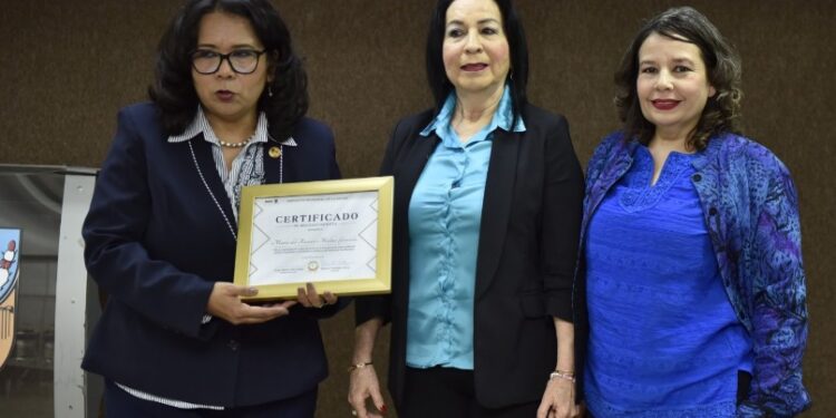Funcionarios De Navojoa Reciben Capactación Sobre Ley 3 De 3