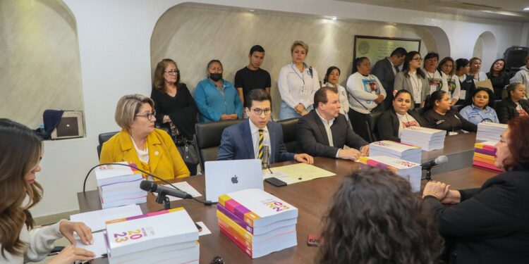 Recibe Congreso de Sonora informe anual de actividades de la CEDH 2023