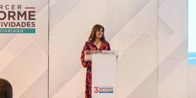 Rinde tercer informe de actividades del voluntariado DIF Cajeme, la dra. Martha Patricia Patiño Fierro