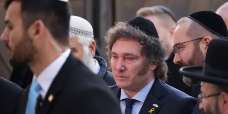 Milei trasladará la embajada argentina a Jerusalén; Hamás protesta decisión