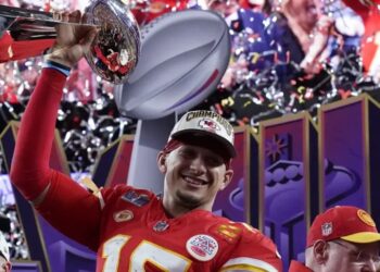 ¡Kansas City se corona de manera agónica en histórico Super Bowl LVIII!
