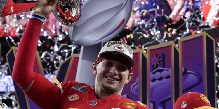 ¡Kansas City se corona de manera agónica en histórico Super Bowl LVIII!