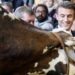 VIDEO: Entre peleas, insultos y policías, Macron inaugura salón de la agricultura en París