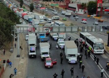 Gobierno “en total disposición” ante peticiones de transportistas; continuará el diálogo