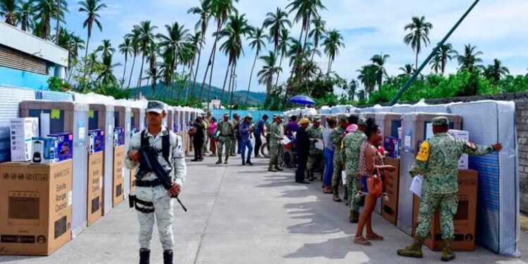 Van 190 mil 750 paquetes de enseres domésticos entregados en Guerrero: Sedena
