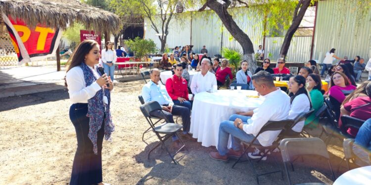 Prenden Celida López y Froylan Gámez ánimo en el sur de Sonora
