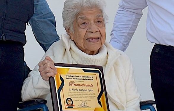 Reconoce personal del Ayuntamiento de Hermosillo a la primera dirigente sindical del Ayuntamiento de Hermosillo