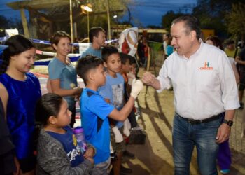 Apoya Toño Astiazarán al box en El Chaparral