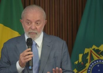 Lula critica libertad bajo fianza de Dani Alves, acusado de violación