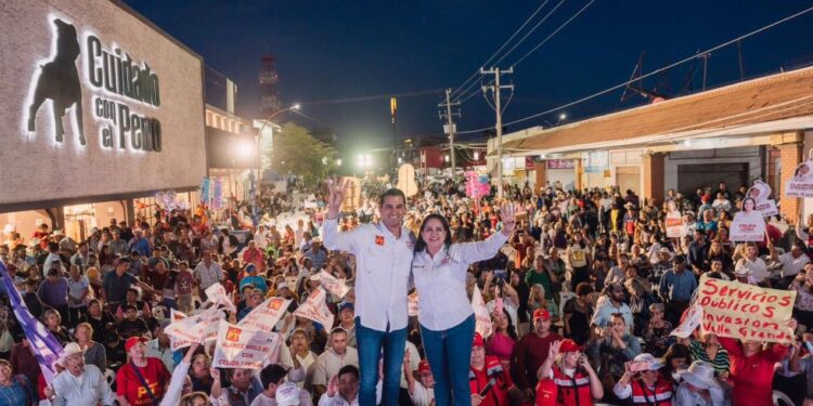 Navojoa cobija a Celida López y Froylán Gámez