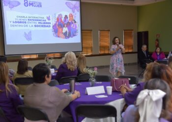 Imparten Charla Interactiva “Tejiendo Experiencias Y Logros Entre Mujeres Dentro De La Sociedad” En Conmemoración Del 8 De Marzo