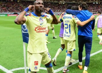 Chivas y América condenan racismo contra Quiñones; buscan a aficionados