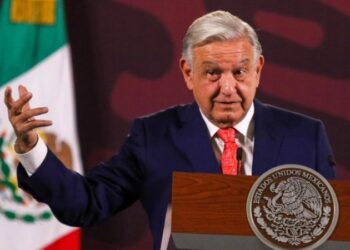 Acusa López Obrador abuso de autoridad en nuevo caso de Normalista de Ayotzinapa
