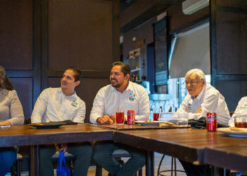 Presenta Gobierno de Sonora escenario para turismo de negocios a empresarios en Baja California
