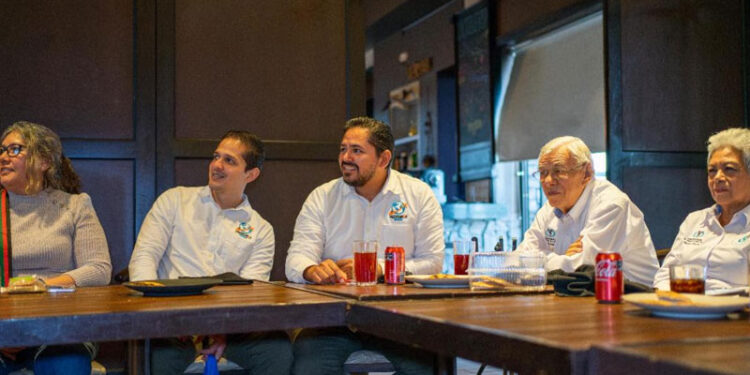 Presenta Gobierno de Sonora escenario para turismo de negocios a empresarios en Baja California