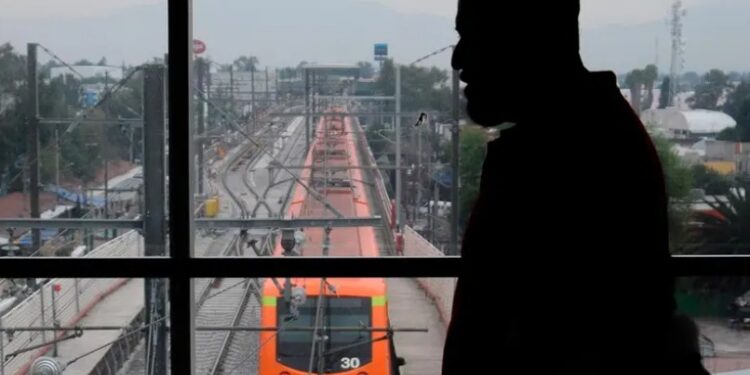 Valúan en un millón y medio de pesos daños por perforación en línea 12 del Metro