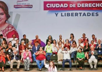 Propuestas de Brugada: Más becas, movilidad, seguridad, agua y salud