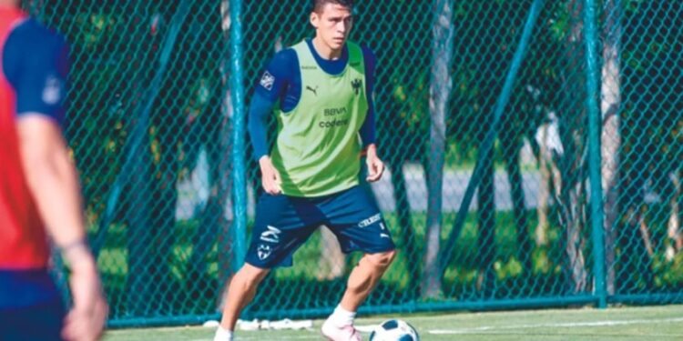 Moreno se retira de la Selección