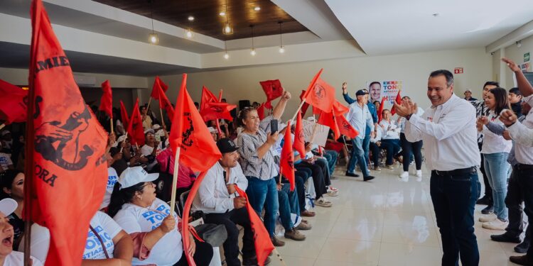 Se suma Antorcha Campesina a Toño Astiazarán para su segundo período como presidente municipal