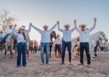Celida y Froylán cabalgan hacia el Plan C en Navojoa