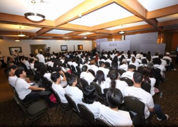 Participan estudiantes universitarios en Primer Encuentro Estatal de Innovación Tecnológica