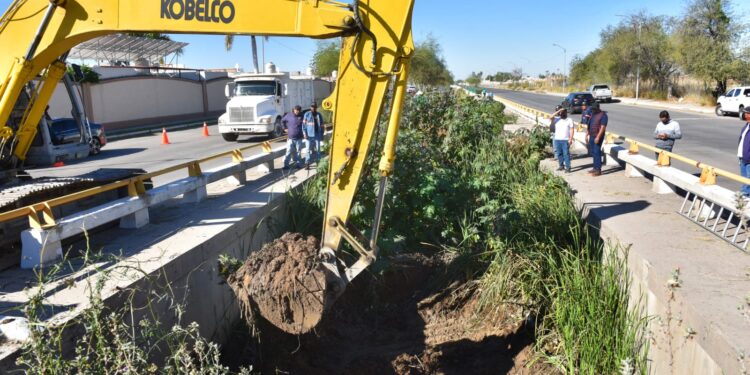 Retira Servicios Públicos Municipales más de 9 mil toneladas de residuos de canales