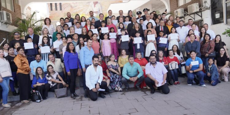Gobiernan niños a Navojoa y supervisan el Parque Infantil
