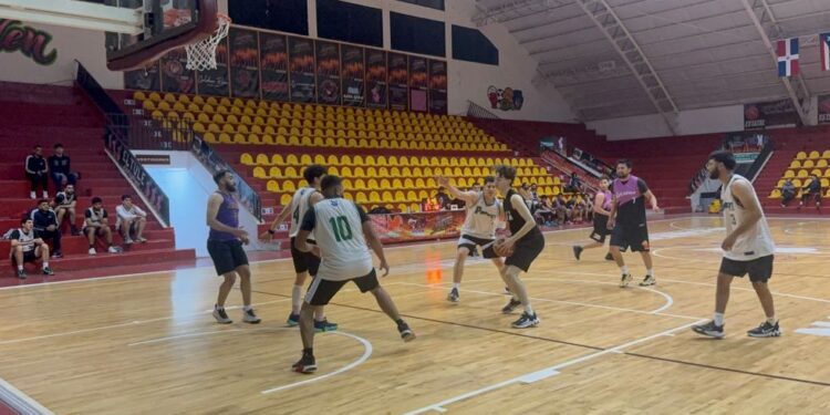 Por concluir rol regular de Basquetbol Primera Fuerza