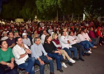 Sonora muestra apoyo a  Claudia Sheinbaum durante el primer debate presidencial