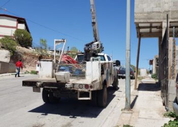 Mejoran alumbrado público en la colonia Lomas del Sol