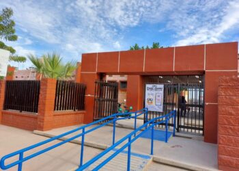 Escuelas de nivel básico reanudan clases en Sonora sin contratiempos