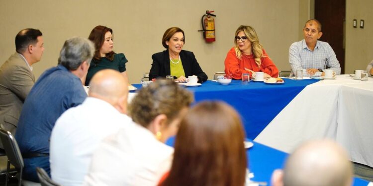 Le Vamos A Dar Rumbo A Hermosillo, Con Un Proyecto De Visión A 20 Años: María Dolores Del Río.