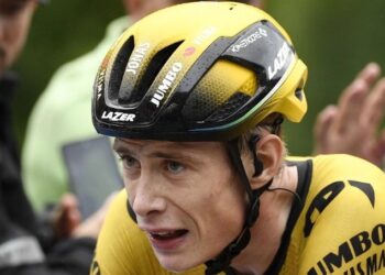 Vingegaard tiene pulmón colapsado tras accidente en Vuelta al País Vasco