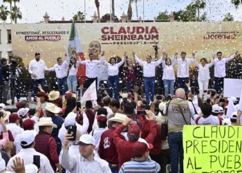 Claudia Sheinbaum llega a la capital de Sonora acompañada de las y los candidatos de la coalición  “SIGAMOS HACIENDO HISTORIA”