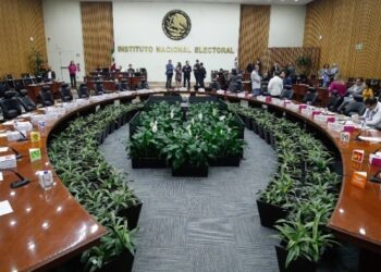 Aclarará INE supuesta cancelación de solicitudes para votar en el extranjero