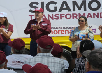 Asiste Lamarque A Su Primera Reunión Con Vecinos En El Rodeo Como Candidato A La Alcaldía
