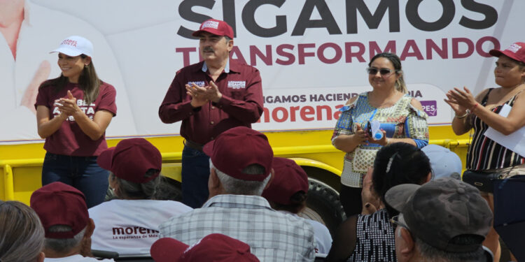 Asiste Lamarque A Su Primera Reunión Con Vecinos En El Rodeo Como Candidato A La Alcaldía
