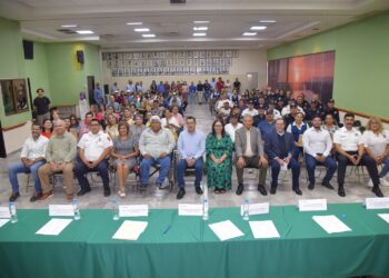 istinguen A 66 empleados por 25 años de trayectoria al servicio del ayuntamiento de Cajeme