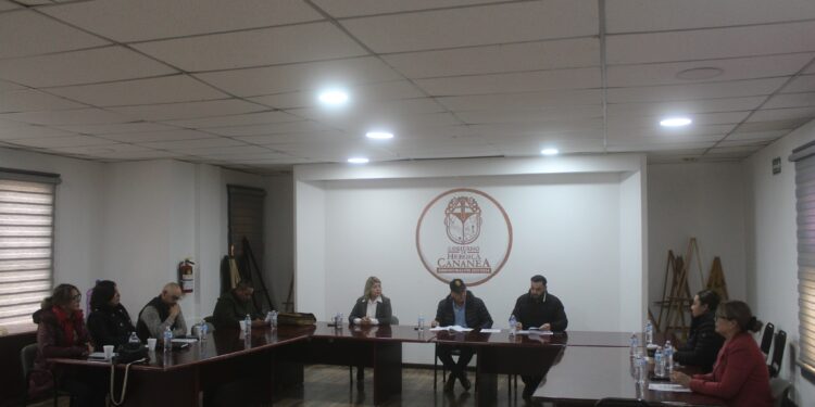 Presidente Municipal presenta ante Cabildo solicitud de licencia
