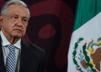 Condena AMLO prácticas injerencistas de EU