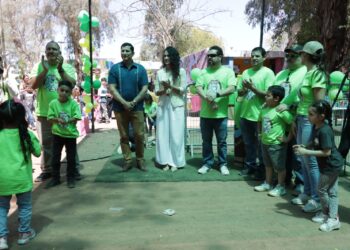 Festejan a niñas y niños de trabajadores del ayuntamiento