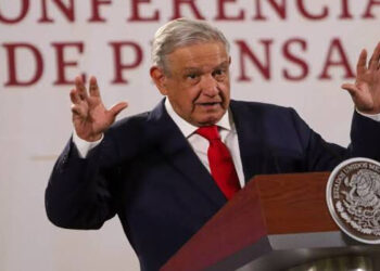 Celebra AMLO aprobación a ley para fondo de pensiones