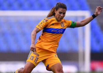 Tras fractura de Nayeli Rangel, Liga Mx Femenil defiende protocolo de atención médica