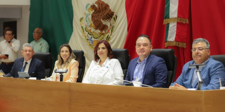 Plantean en Congreso de Sonora condiciones dignas para mujeres reclusas y sus hijos