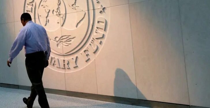 FMI reduce la proyección de crecimiento para México; mejora las perspectivas globales